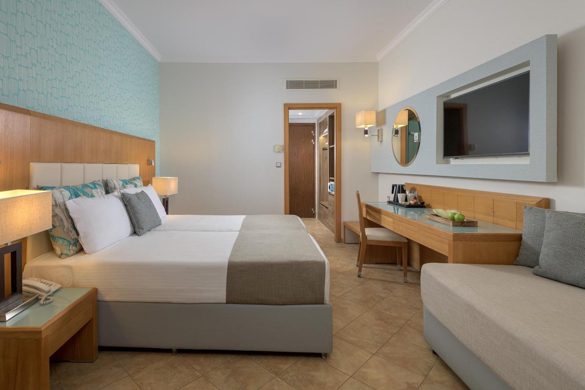 Superior Room Private Pool Beachfront